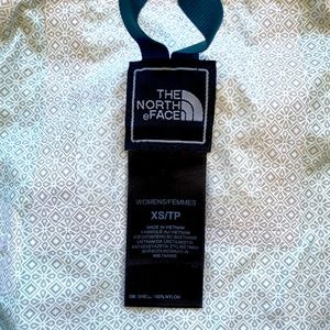 Women’s rain jacket